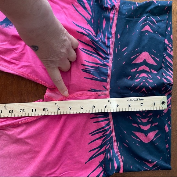 TEEKI Mid Rise Yoga Athleisure Tropical Leggings Large Sunset Beach Boho - Picture 4 of 9